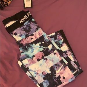 Nike Pro Floral Tights